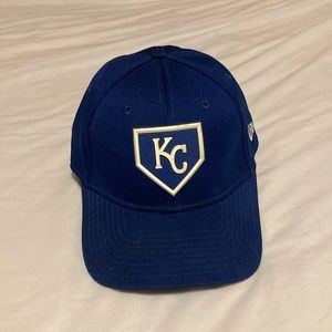 Blue elastic back Kansas City royals hat